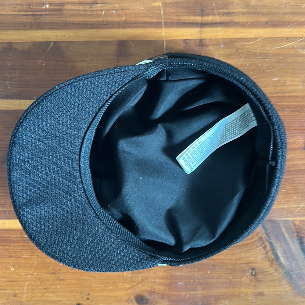 Hat - Picture 2 of 3